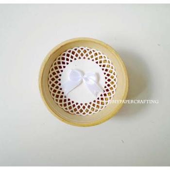 Medium Ribbons White